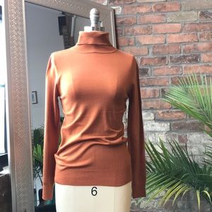 ❤️ Meerkat Turtleneck ❤️